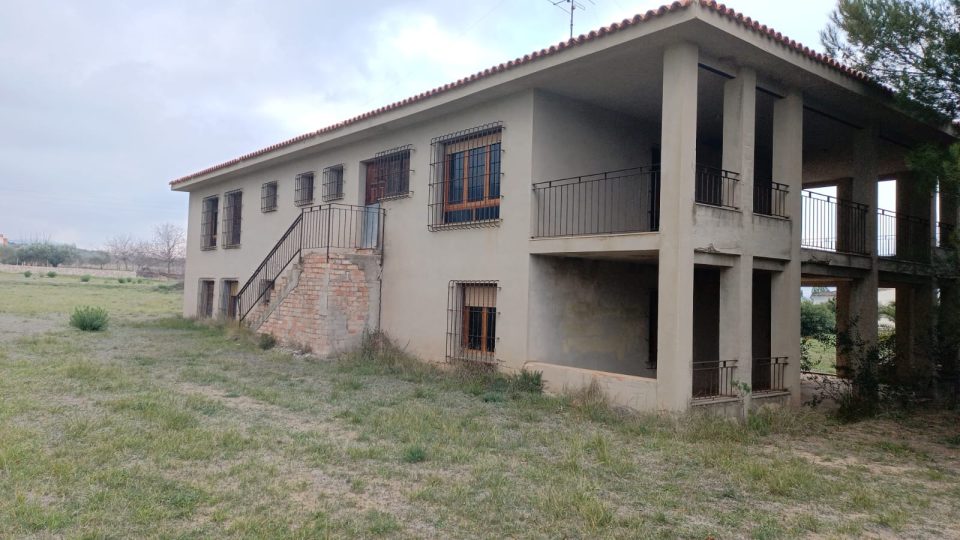 WhatsApp-Image-2025-10-15-at-15.30.30